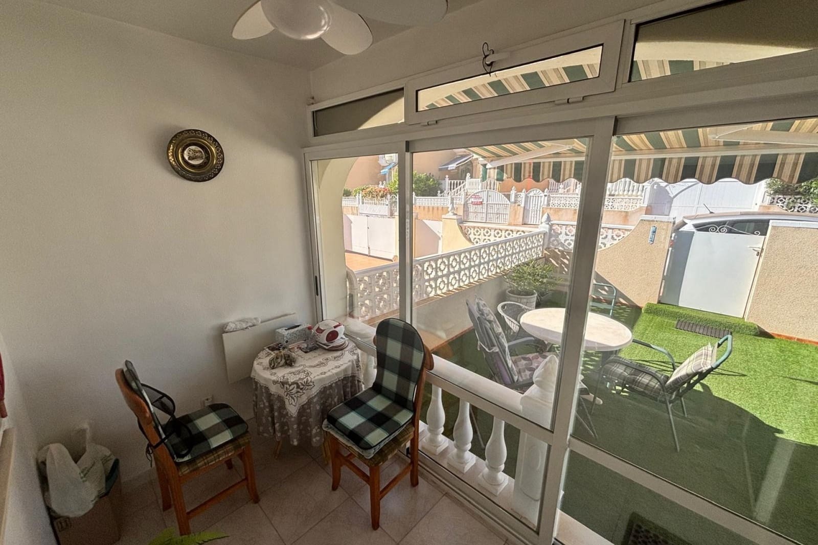 2 quarto Bungalow para venda em Dona Pepa com piscina - 139 995 € (Ref: 9465789)