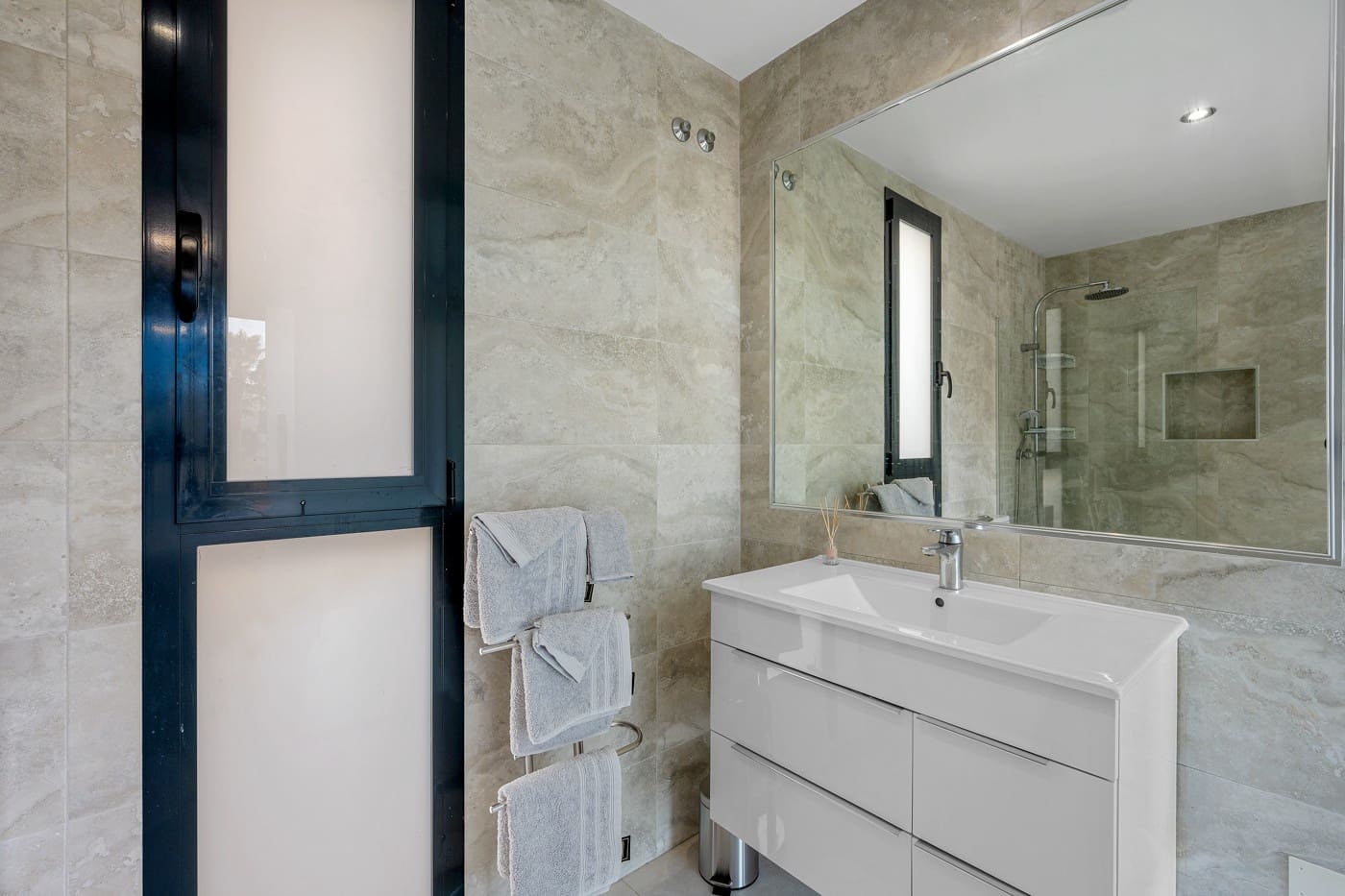 3 bedroom Villa for sale in Orihuela Costa with pool - € 379,900 (Ref: 9470891)