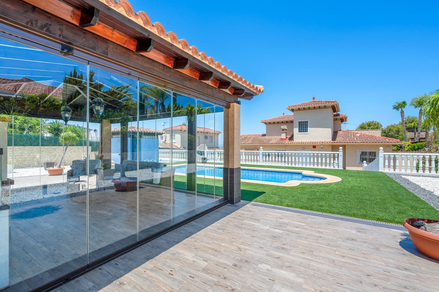 4 Zimmer Villa zu verkaufen in Lomas de la Juliana mit Pool Garage - 585.000 € (Ref: 9470899)