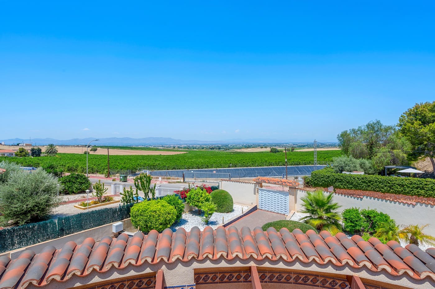 4 Zimmer Villa zu verkaufen in Lomas de la Juliana mit Pool Garage - 585.000 € (Ref: 9470899)