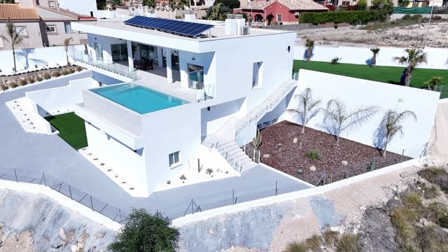 5 camera da letto Villa in vendita in La Marina, Elche / Elx con piscina garage - 1.590.000 € (Rif: 9470906)