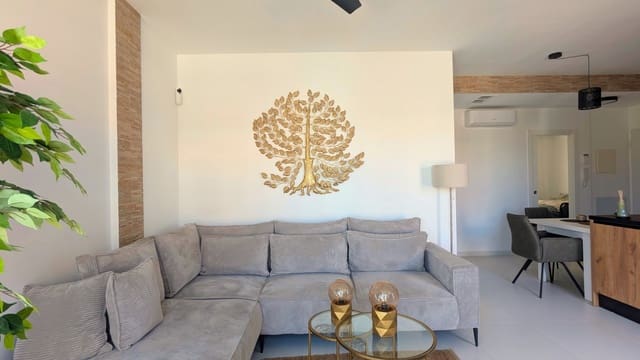 2 slaapkamer Appartement te koop in San Miguel de Salinas met zwembad - € 299.000 (Ref: 9475915)