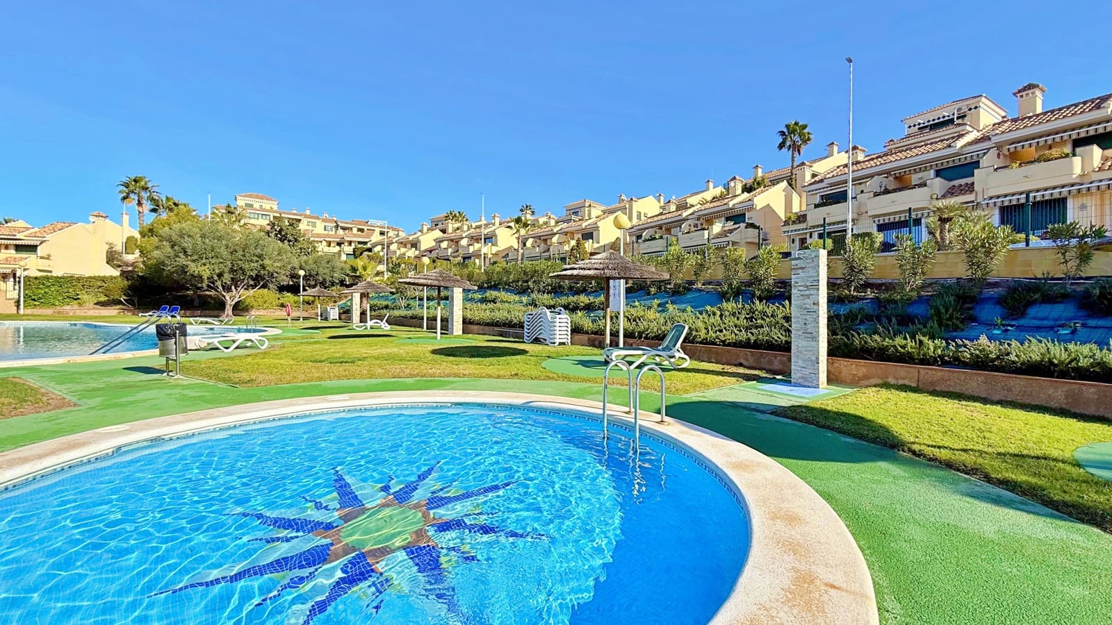 2 Zimmer Haus zu verkaufen in Orihuela Costa - 215.000 € (Ref: 9496880)