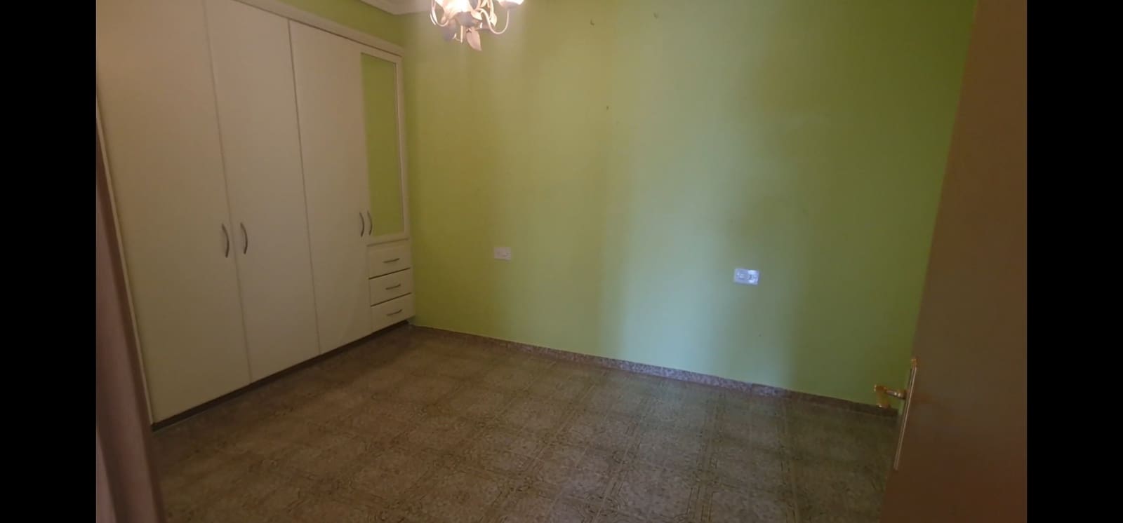 2 bedroom Bungalow for sale in Ciudad Quesada with garage - € 215,000 (Ref: 9502676)