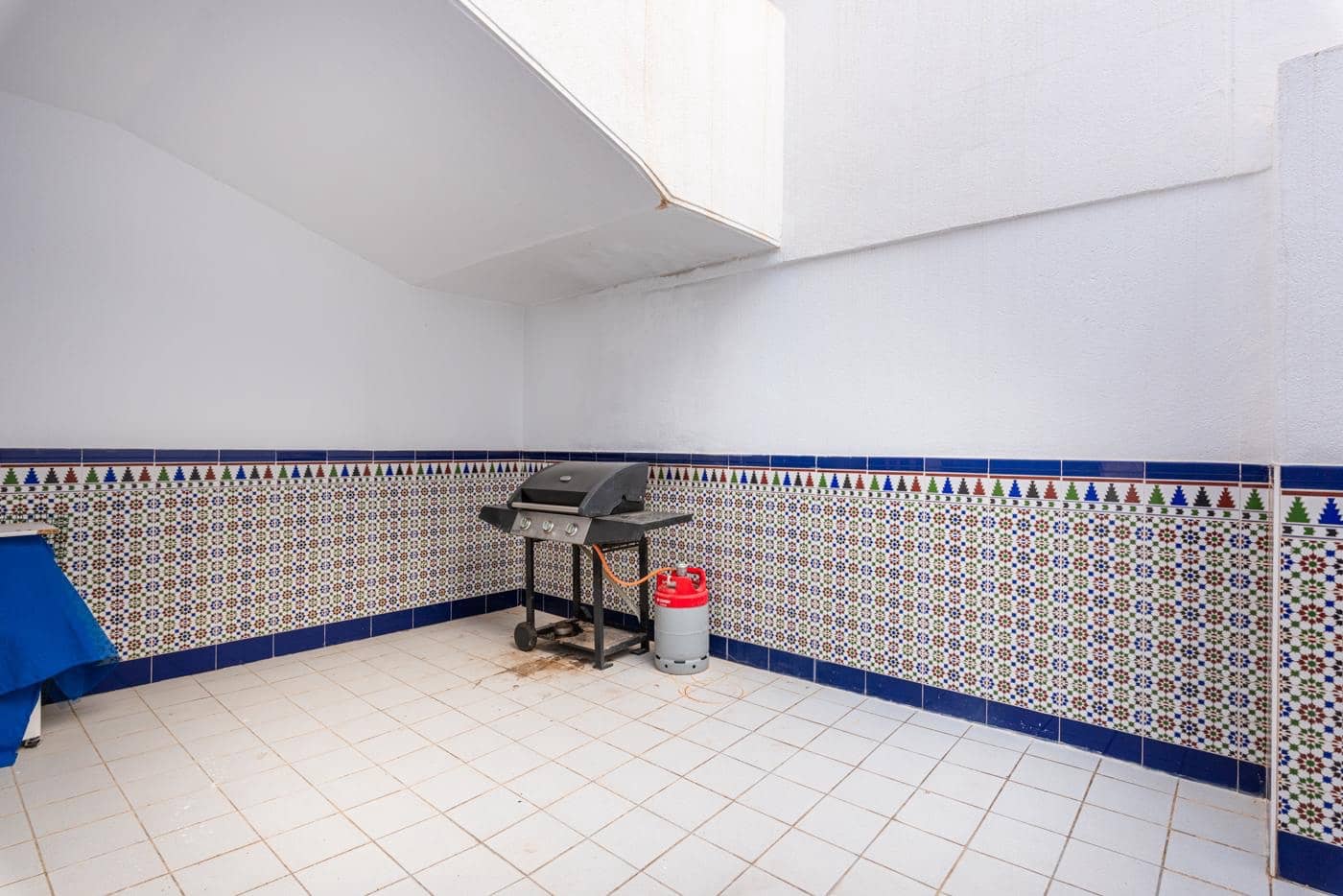 4 makuuhuone Paritalo myytävänä paikassa Dona Pepa mukana uima-altaan - 269 000 € (Ref: 9506642)