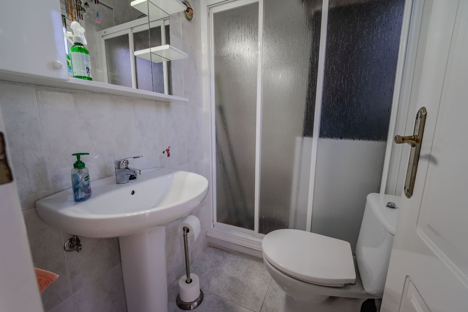 2 slaapkamer Halfvrijstaande villa te koop in Dona Pepa met zwembad - € 179.950 (Ref: 9528605)