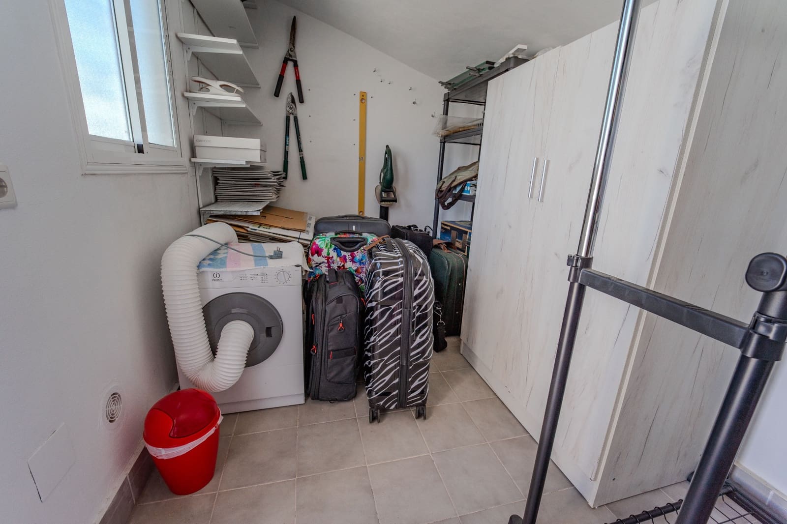 2 slaapkamer Halfvrijstaande villa te koop in Dona Pepa met zwembad - € 179.950 (Ref: 9528605)