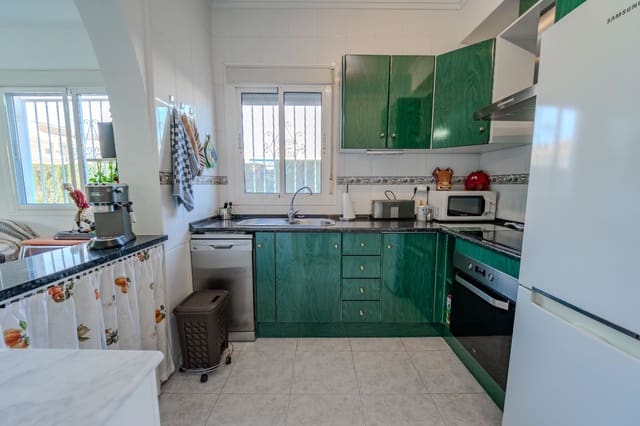 2 slaapkamer Halfvrijstaande villa te koop in Doña Pepa, Rojales met zwembad - € 179.950 (Ref: 9528605)