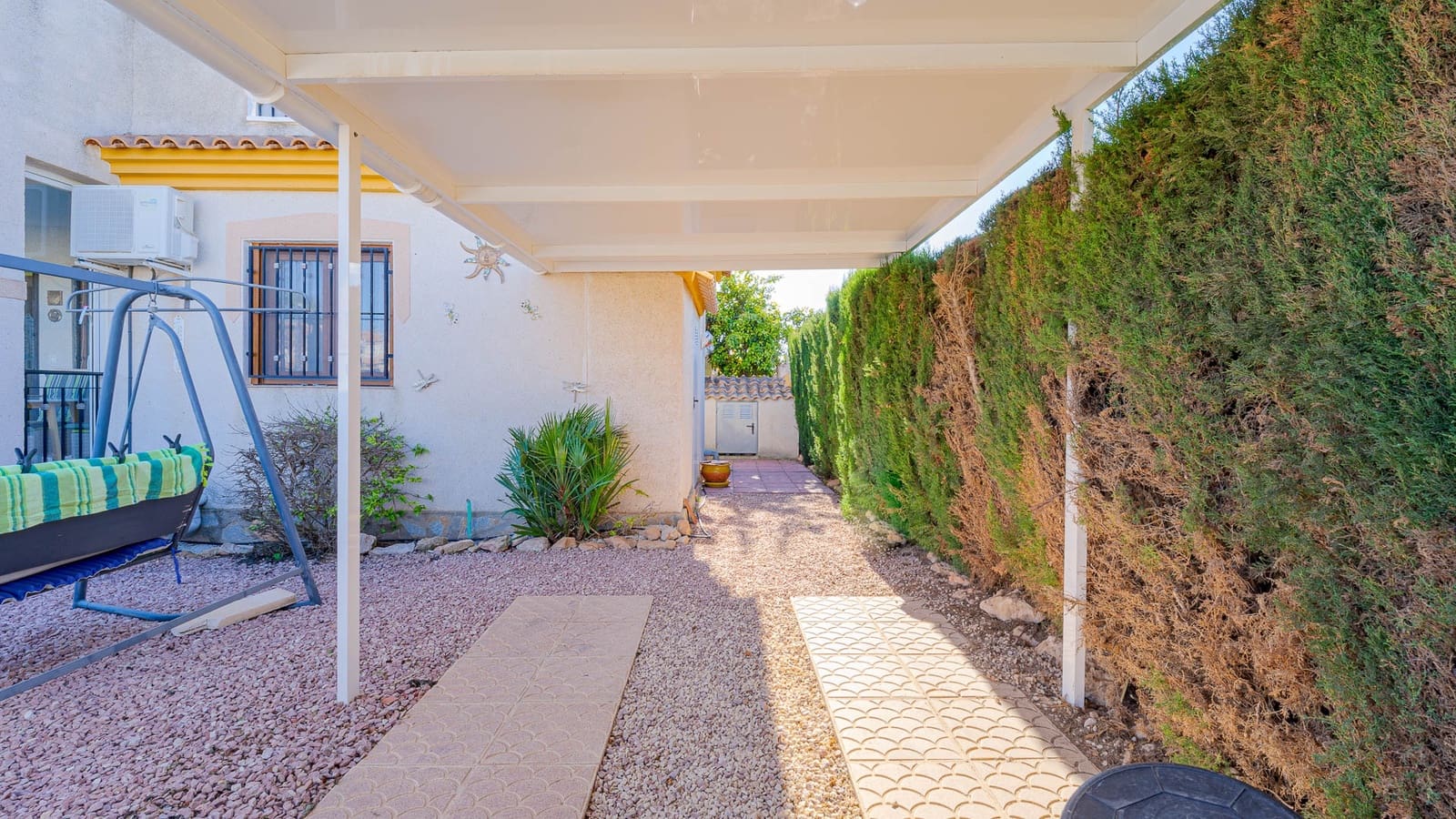 Pareado de 3 habitaciones en Playa Flamenca en venta con piscina garaje - 269.000 € (Ref: 9550819)