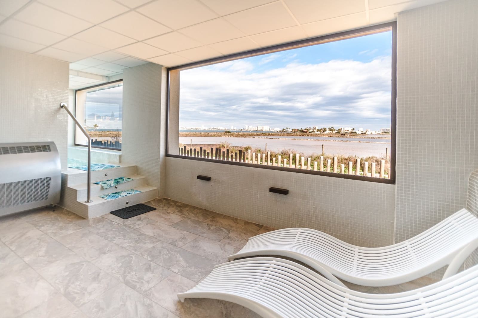 2 slaapkamer Appartement te koop in Mar de Cristal met zwembad garage - € 289.000 (Ref: 9561430)