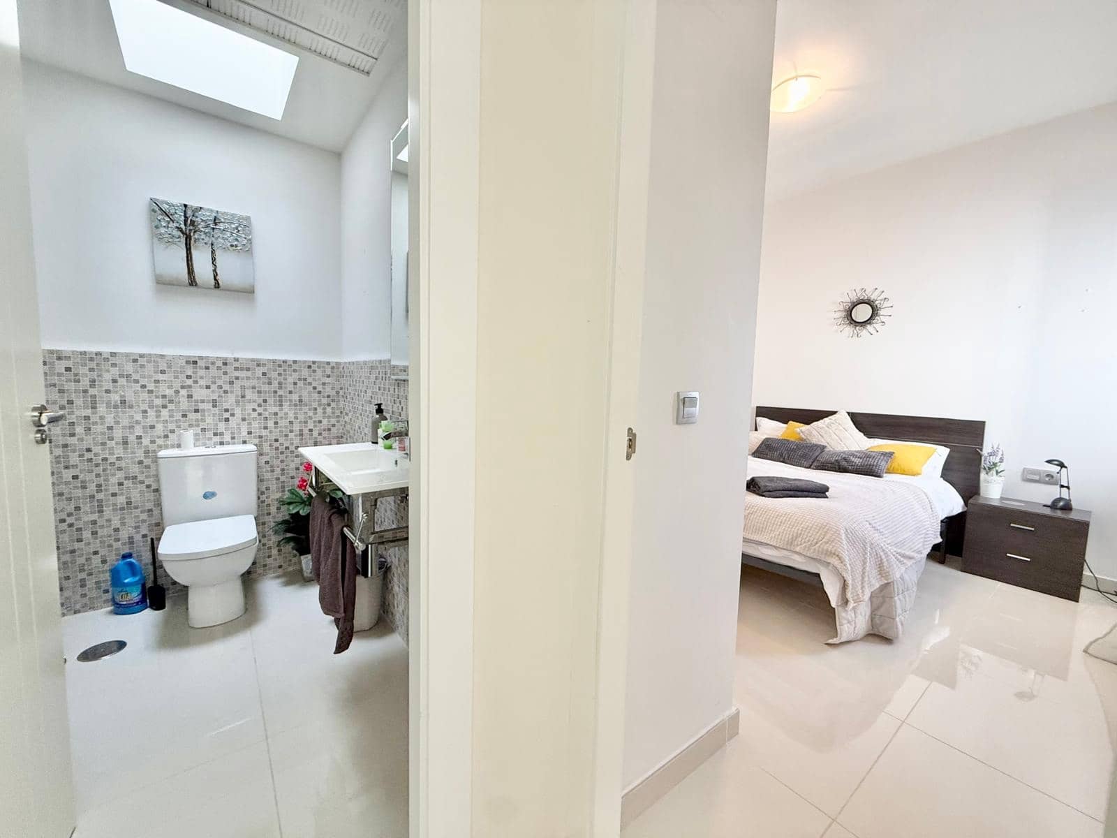 2 bedroom Apartment for sale in Pueblo Bravo with pool - € 215,000 (Ref: 9562612)