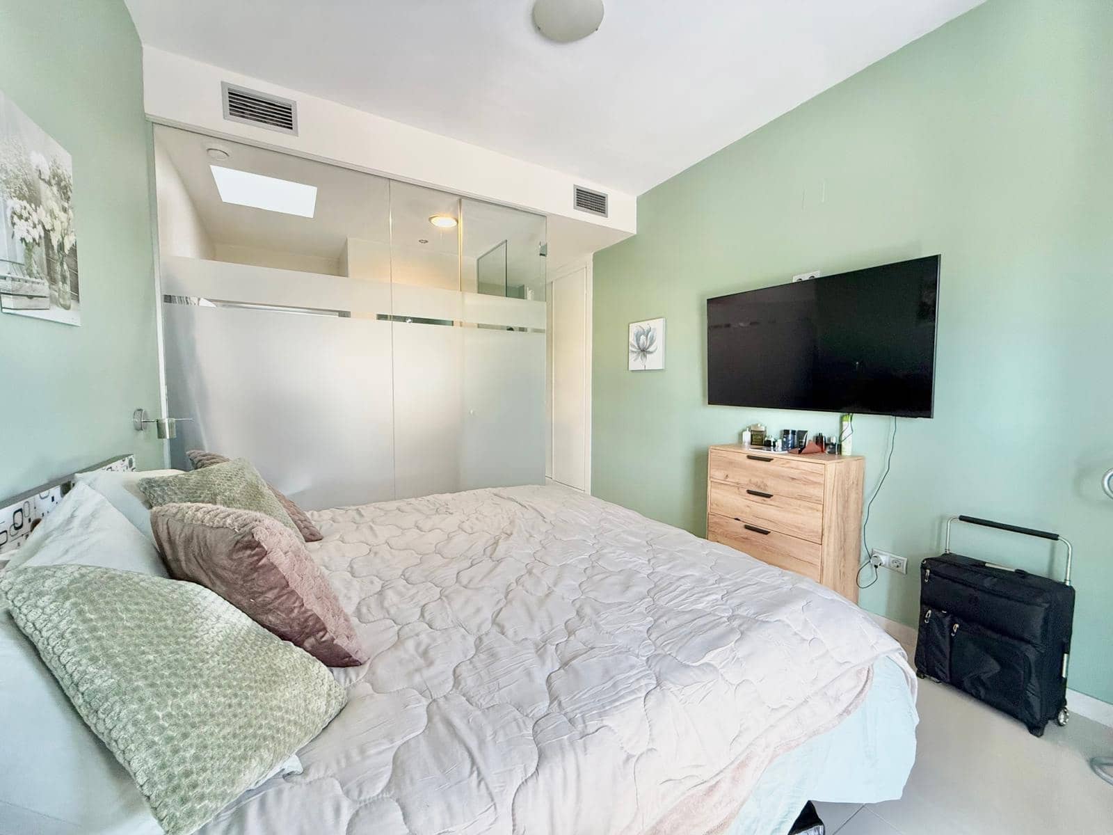 2 bedroom Apartment for sale in Pueblo Bravo with pool - € 215,000 (Ref: 9562612)