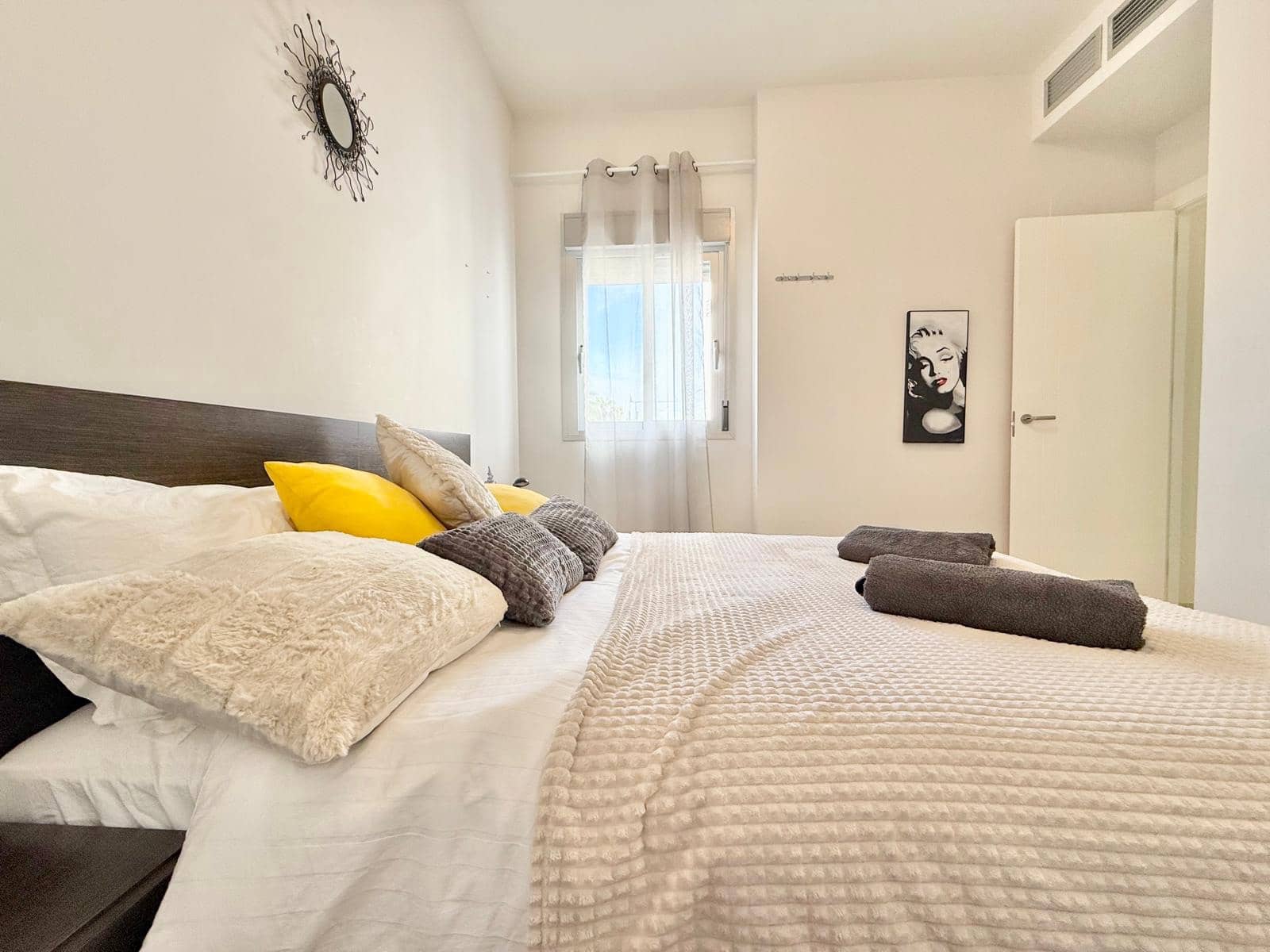 2 bedroom Apartment for sale in Pueblo Bravo with pool - € 215,000 (Ref: 9562612)