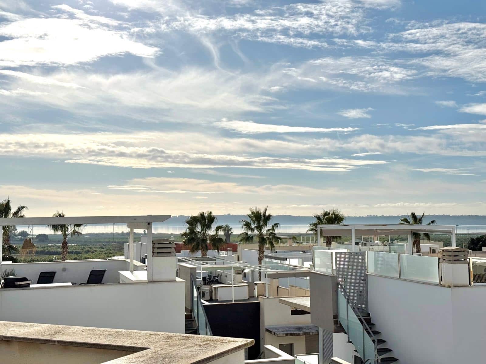 2 bedroom Apartment for sale in Pueblo Bravo with pool - € 215,000 (Ref: 9562612)