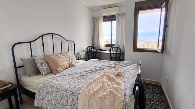 Apartamento de 2 habitaciones en Ciudad Quesada, Rojales en venta - 135.000 € (Ref: 9562613)