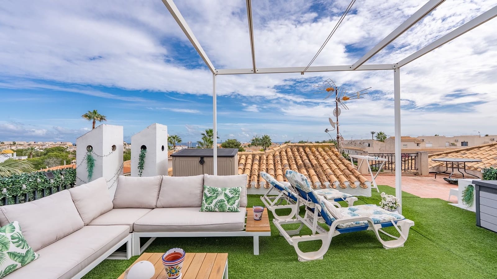 2 quarto Casa em Banda para venda em Playa Flamenca com piscina - 199 900 € (Ref: 9568039)