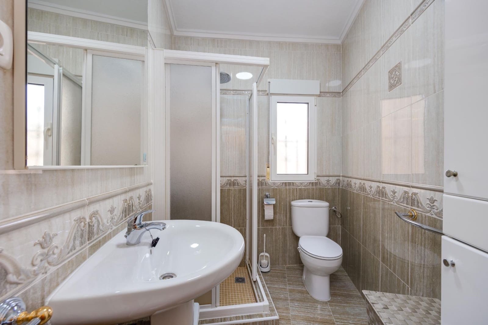 2 slaapkamer Villa te koop in La Marquesa met zwembad - € 335.000 (Ref: 9569264)