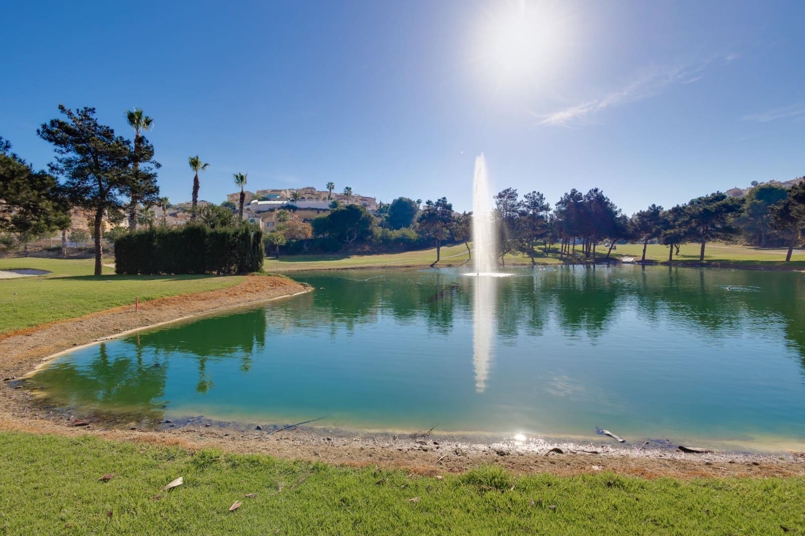 2 slaapkamer Villa te koop in La Marquesa met zwembad - € 335.000 (Ref: 9569264)