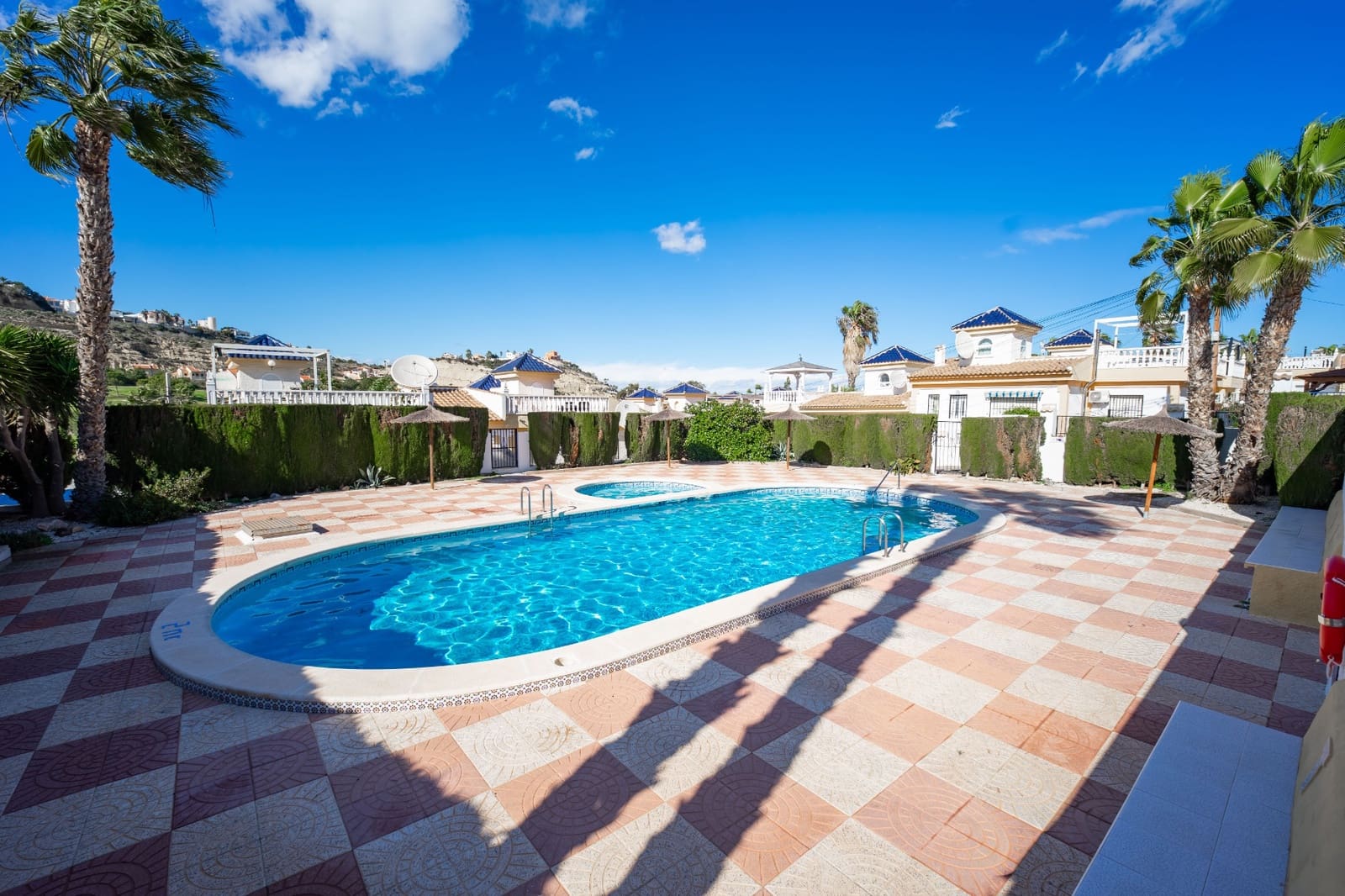 2 sypialnia Dom blizniak na sprzedaż w La Marquesa z basenem - 185 000 € (Ref: 9569489)