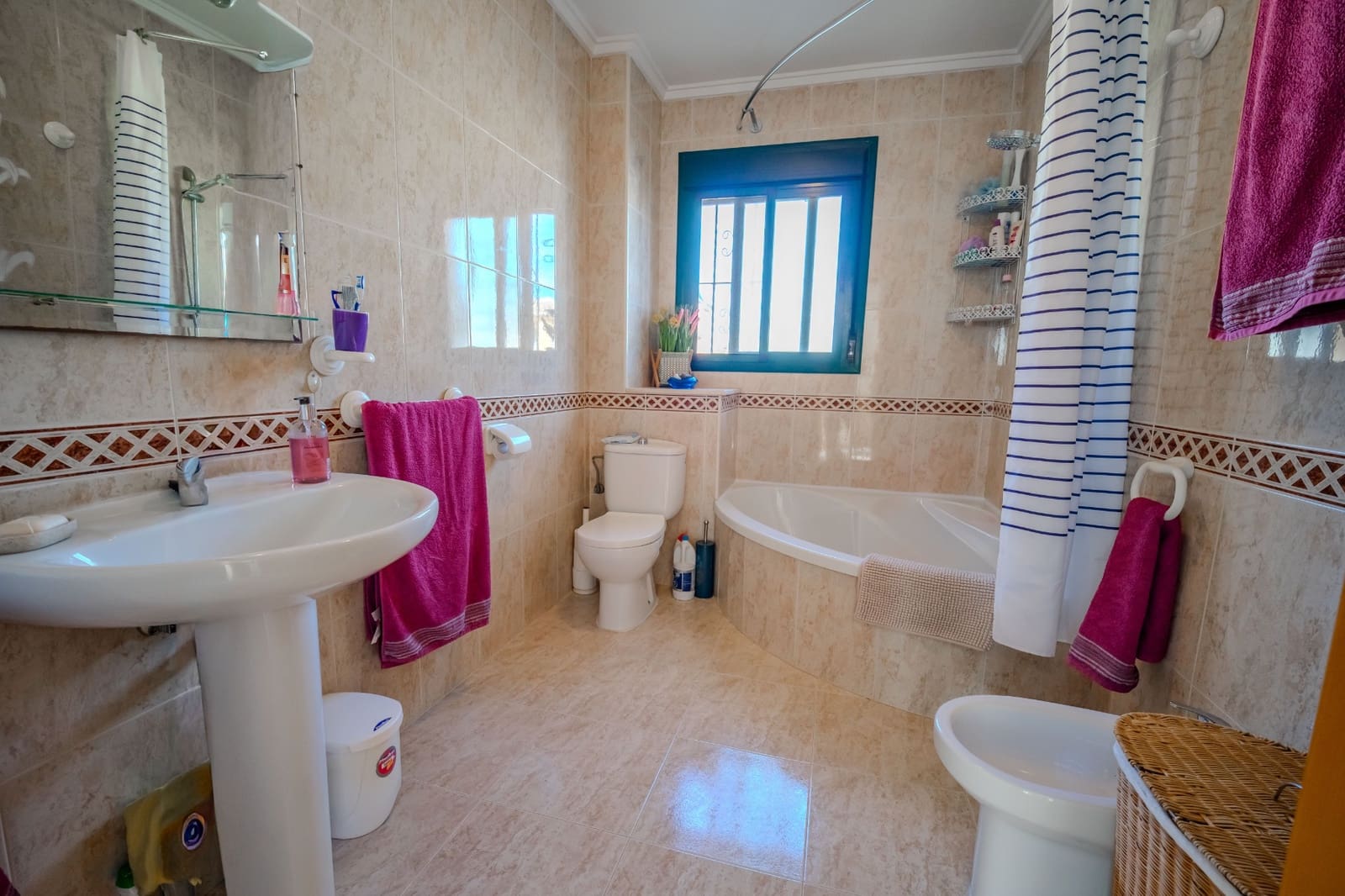 Casa de 3 habitaciones en Doña Pepa en venta con piscina - 225.000 € (Ref: 9579186)