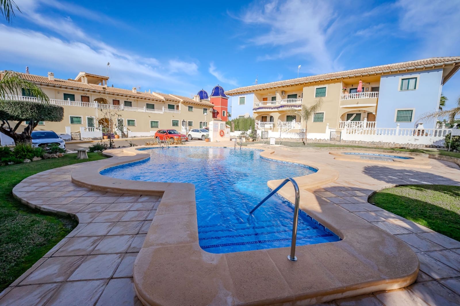 Casa de 3 habitaciones en Doña Pepa en venta con piscina - 225.000 € (Ref: 9579186)