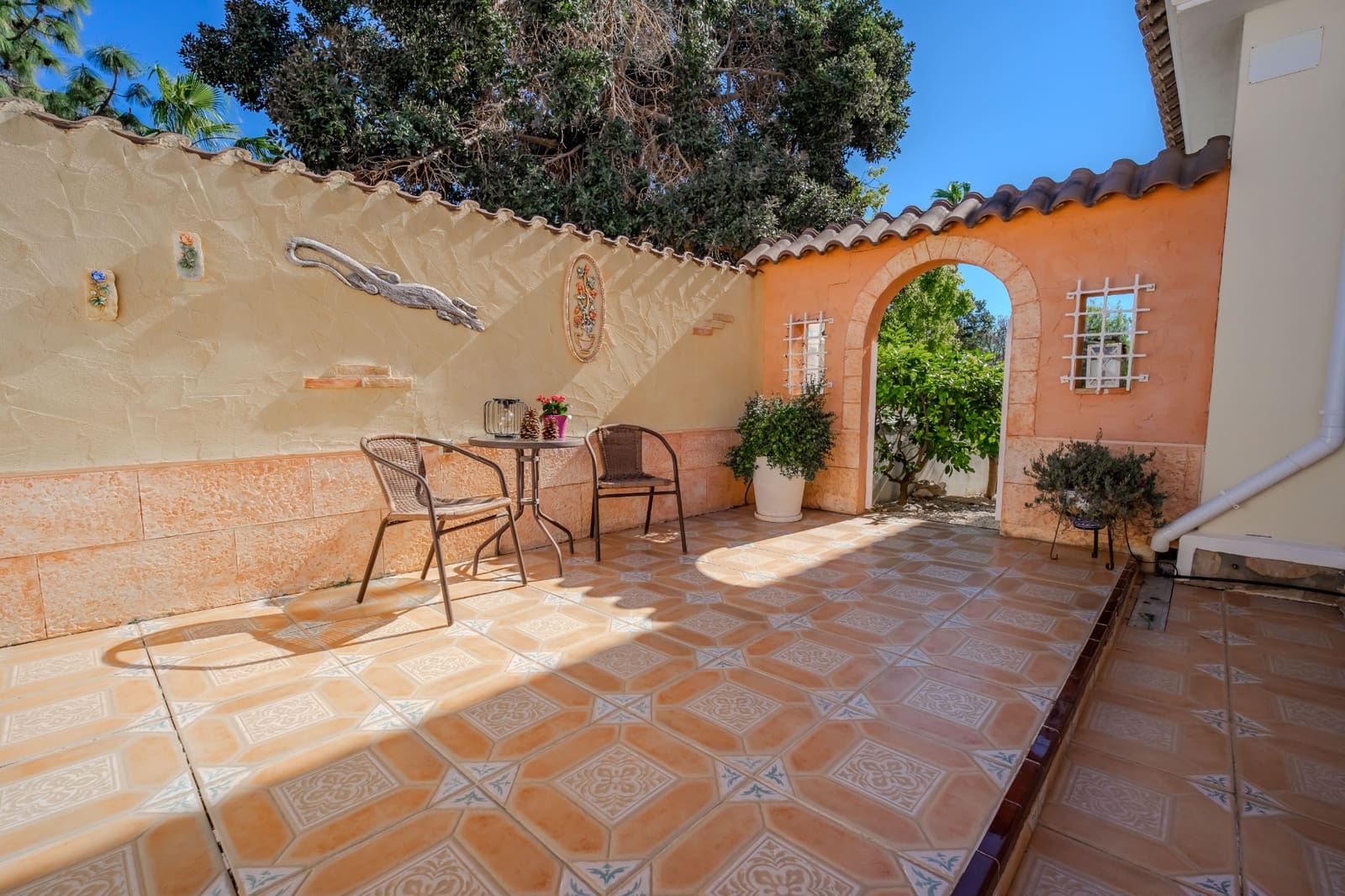 3 sypialnia Dom blizniak na sprzedaż w Dona Pepa z basenem - 289 950 € (Ref: 9584643)