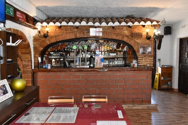 Commerciale in vendita in Ciudad Quesada, Rojales - 399.000 € (Rif: 9596599)