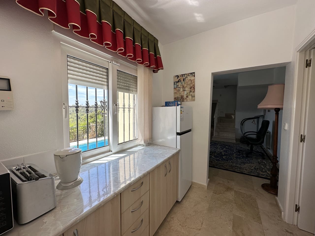 5 soveværelse Villa til salg i Villamartin med swimmingpool garage - € 635.000 (Ref: 9596603)