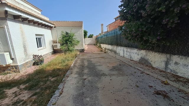 5 soveværelse Villa til salg i Villamartin, Orihuela - € 519.000 (Ref: 9596606)