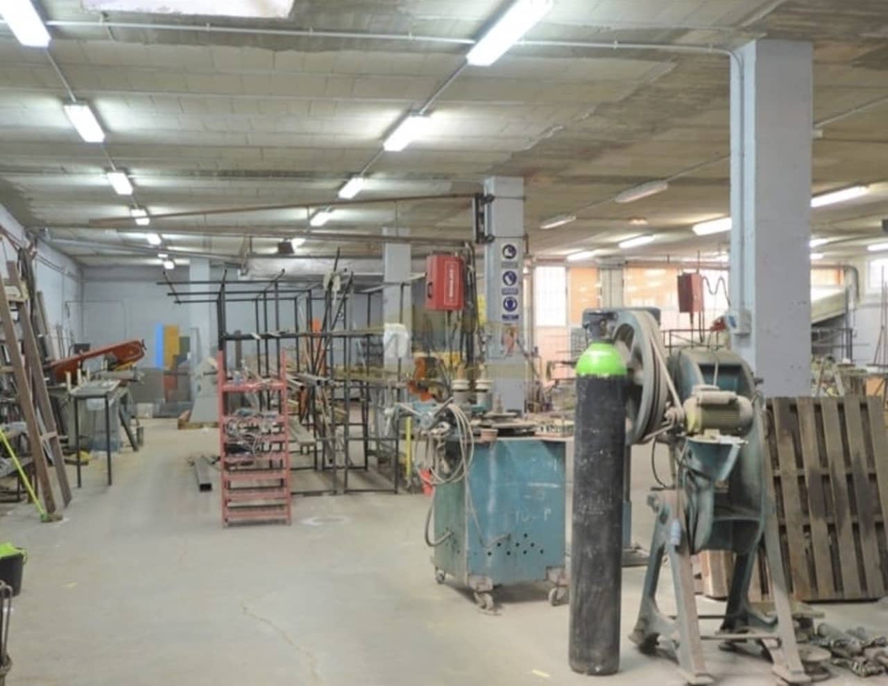 Kommersiell til salgs i San Miguel de Salinas - € 500 000 (Ref: 9596616)