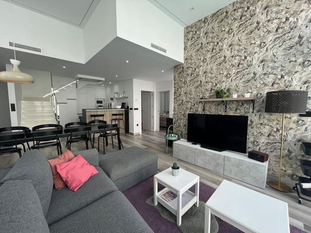 3 sypialnia Willa na sprzedaż w Los Balcones z basenem garażem - 479 000 € (Ref: 9596620)