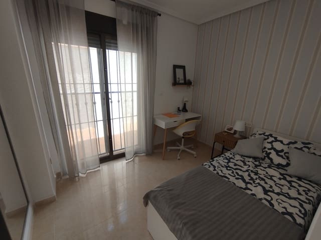 Casa de 3 habitaciones en San Miguel de Salinas en venta con piscina garaje - 229.000 € (Ref: 9596630)