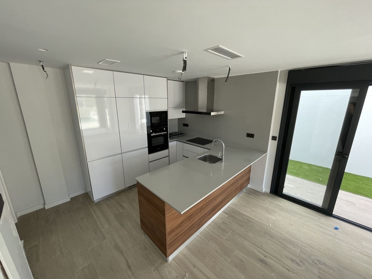 4 slaapkamer Appartement te koop in Pilar de la Horadada met zwembad garage - € 575.000 (Ref: 9596631)