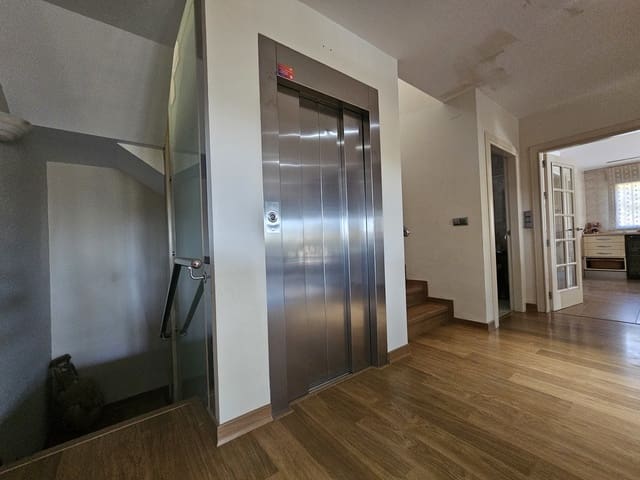 5 makuuhuone Huvila myytävänä paikassa Atamaría, Cartagena mukana uima-altaan - 2 300 000 € (Ref: 9596634)