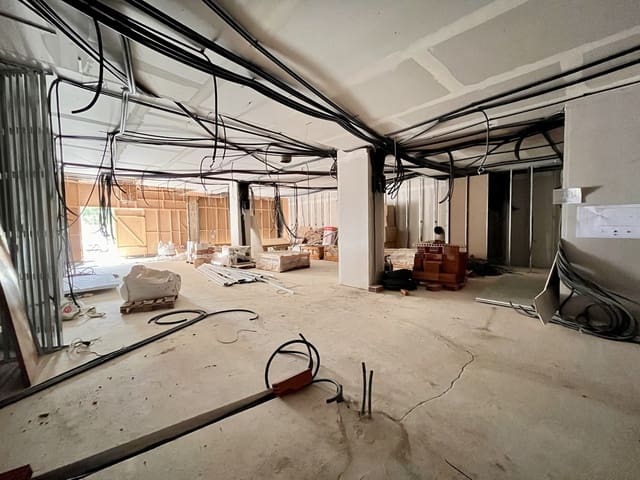 Local Commercial à vendre à La Zenia, Orihuela - 399 950 € (Ref: 9596643)