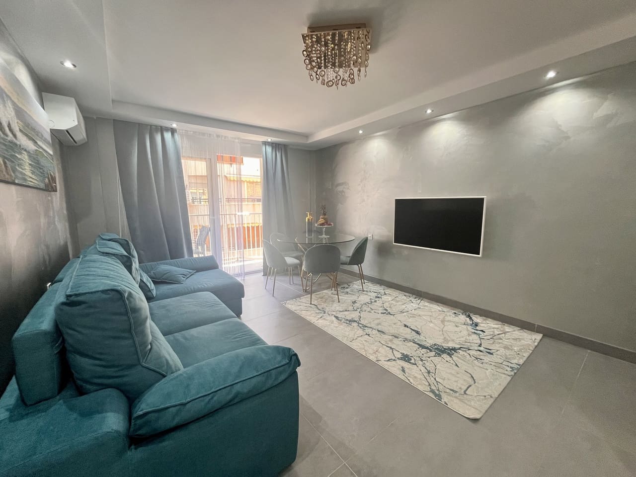 3 Zimmer Apartment zu verkaufen in Torrevieja - 255.000 € (Ref: 9596646)