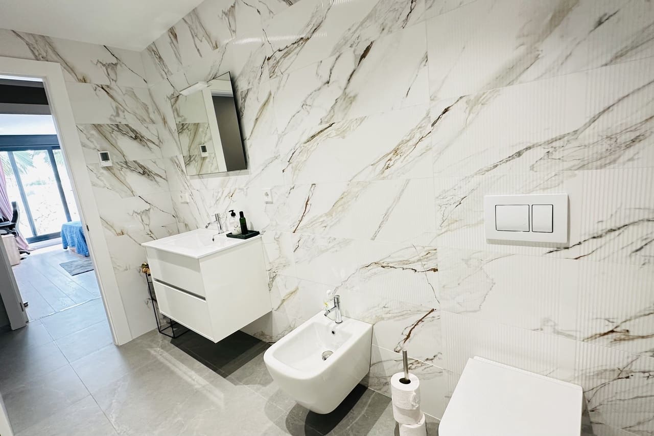 6 soveværelse Villa til salg i Las Colinas Golf med garage - € 2.195.000 (Ref: 9596660)