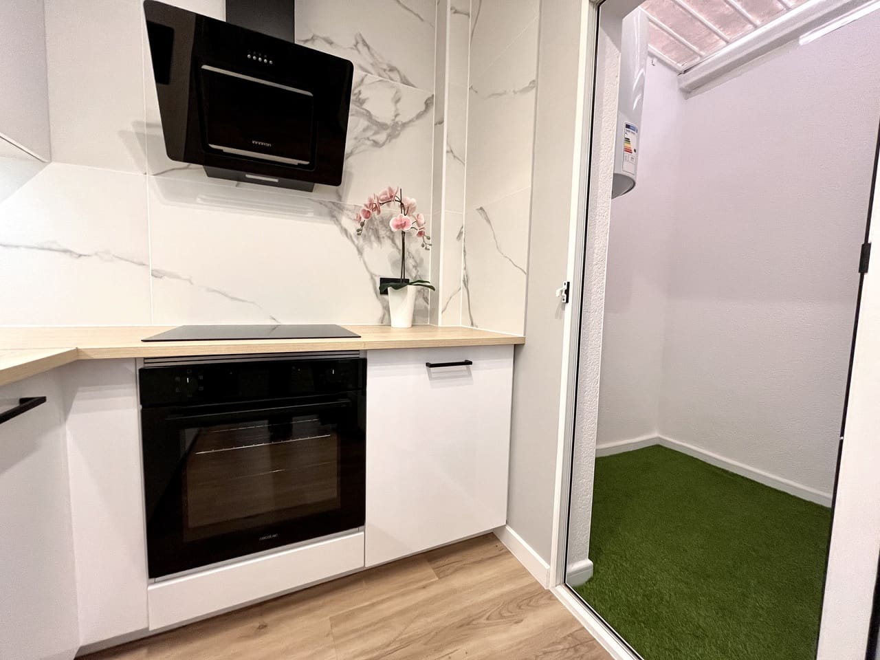 3 Zimmer Haus zu verkaufen in Playa Flamenca mit Pool - 288.000 € (Ref: 9596669)