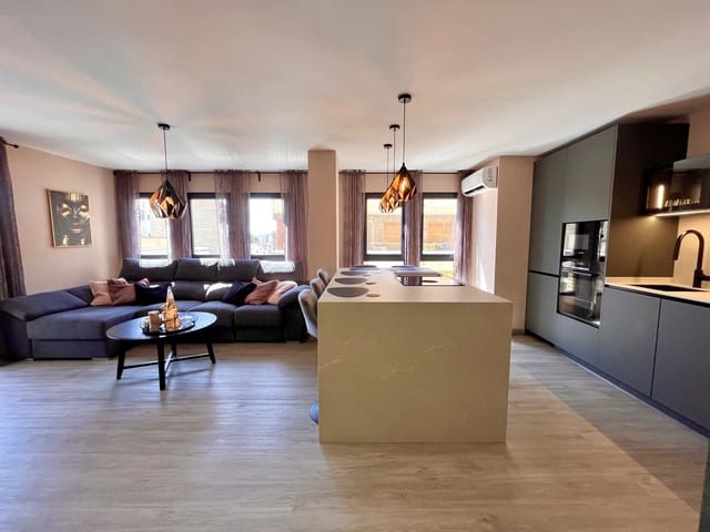 4 camera da letto Appartamento in vendita in Almoradí - 250.000 € (Rif: 9596671)