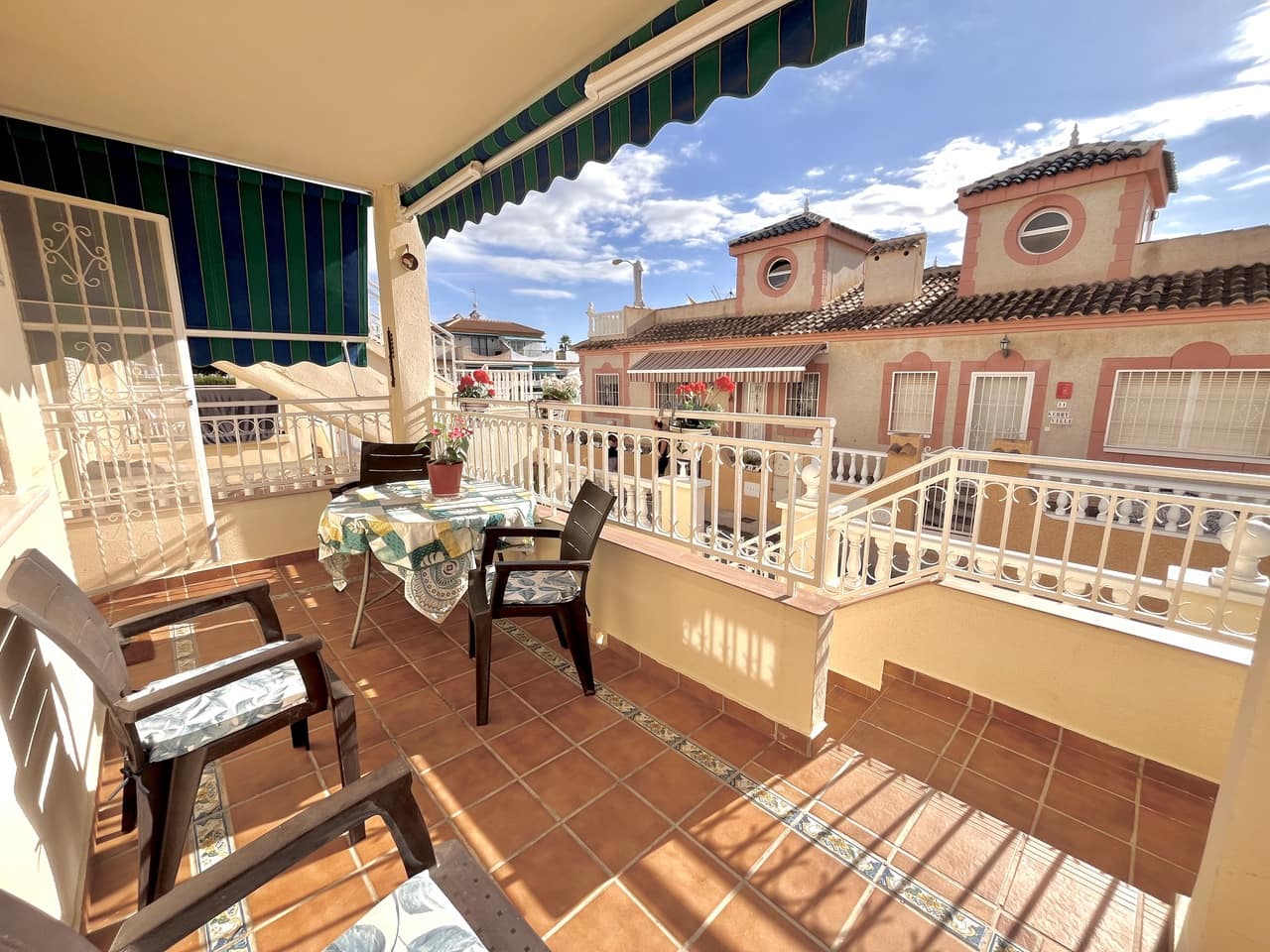 2 slaapkamer Appartement te koop in Playa Flamenca met zwembad - € 199.999 (Ref: 9596680)