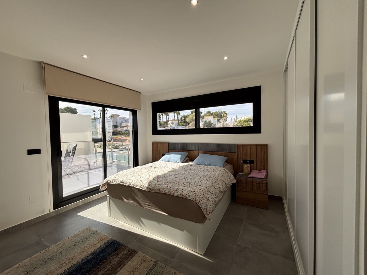 2 quarto Casa em Banda para venda em Villamartin com piscina garagem - 434 950 € (Ref: 9596690)