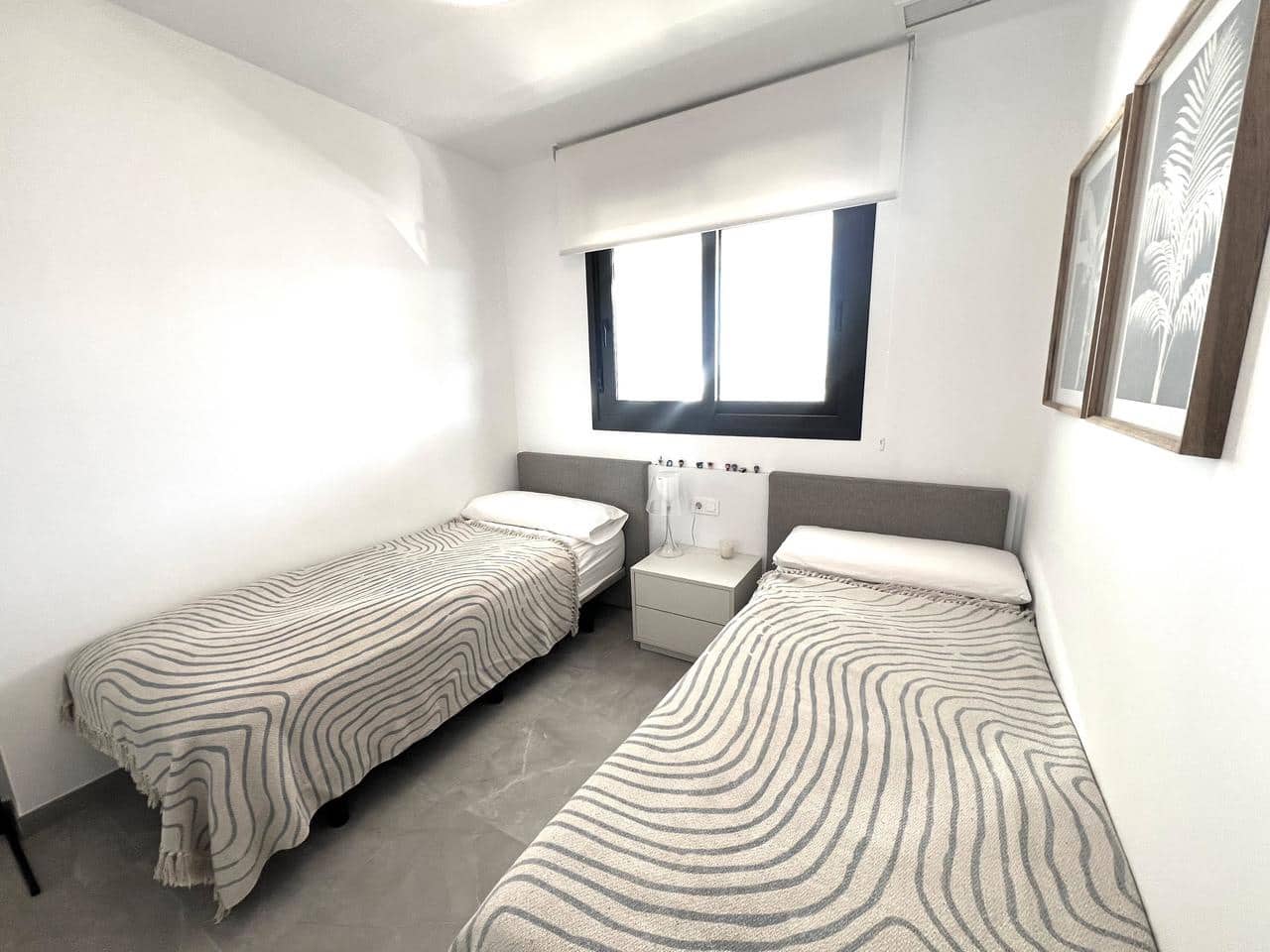 2 makuuhuone Huoneisto myytävänä paikassa Playa Flamenca mukana uima-altaan - 420 000 € (Ref: 9596701)