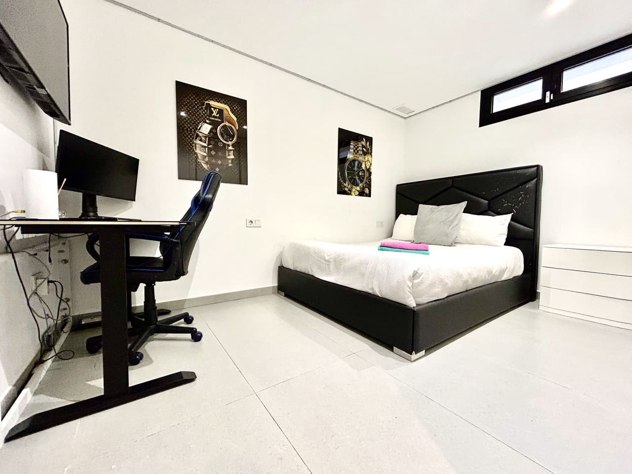 5 sypialnia Willa na sprzedaż w Los Balcones z basenem garażem - 849 950 € (Ref: 9596711)