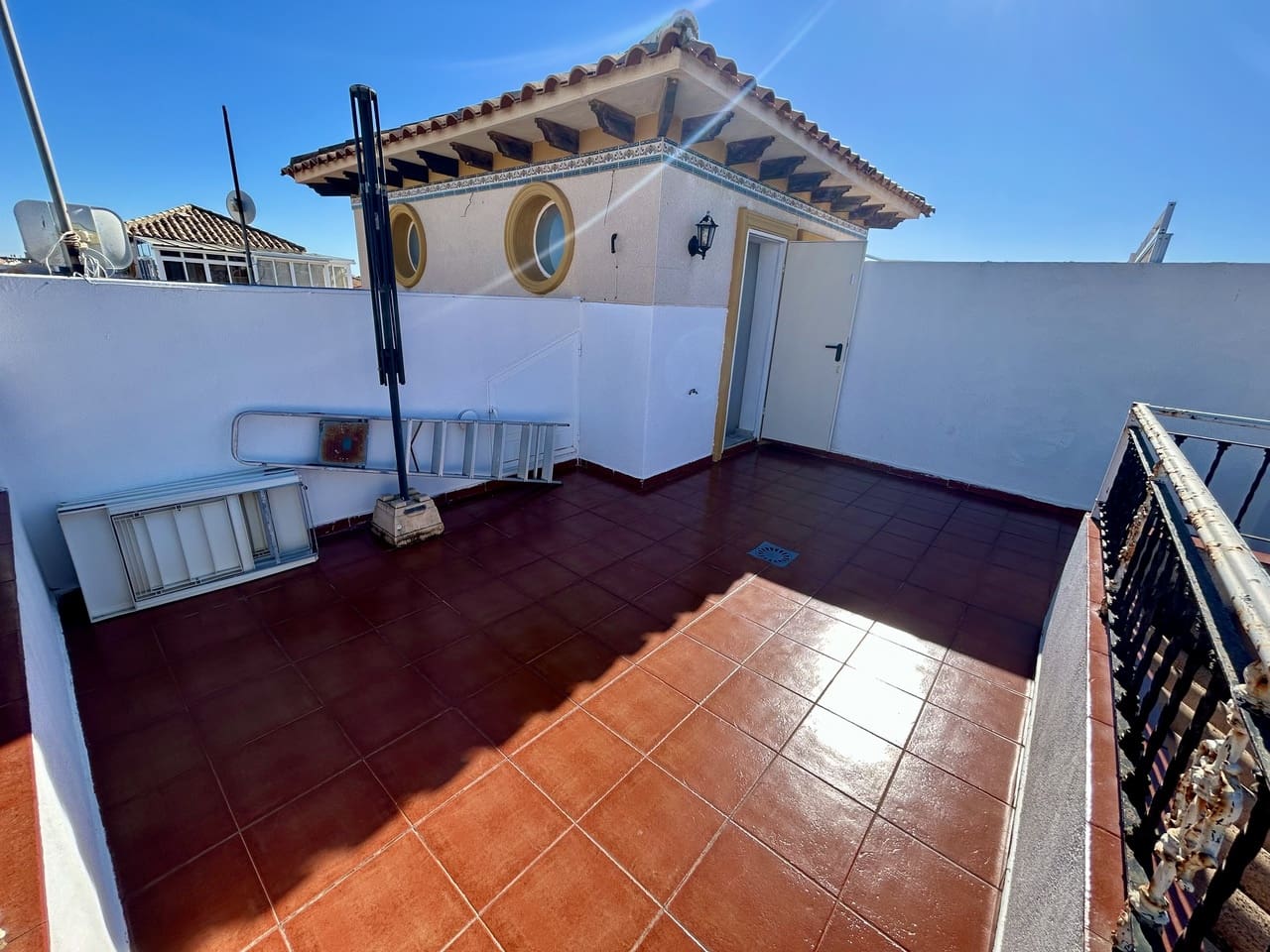 2 Zimmer Haus zu verkaufen in Cabo Roig mit Pool Garage - 240.000 € (Ref: 9596716)