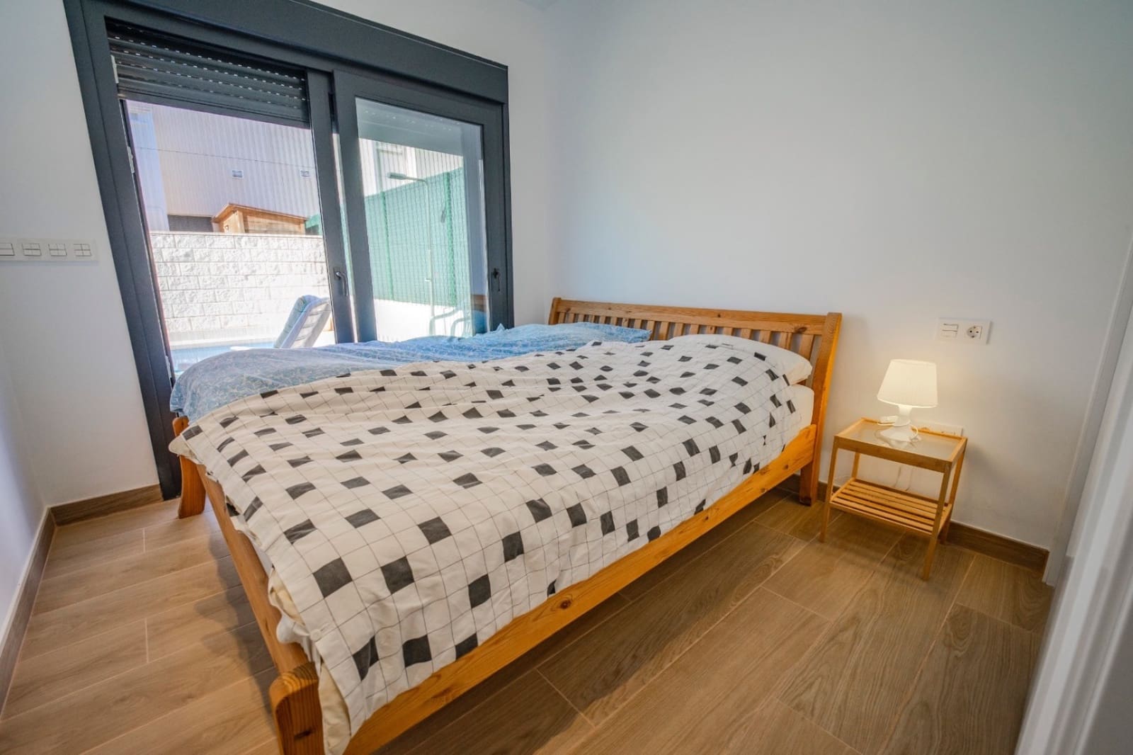 3 Zimmer Villa zu verkaufen in Pueblo Bravo mit Pool - 425.000 € (Ref: 9596718)