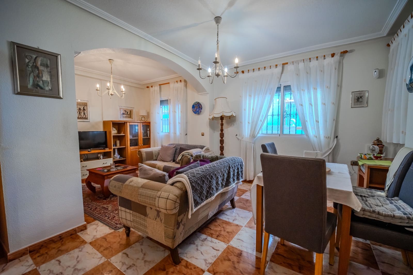 2 bedroom Semi-detached Villa for sale in La Zenia with pool - € 209,000 (Ref: 9596719)