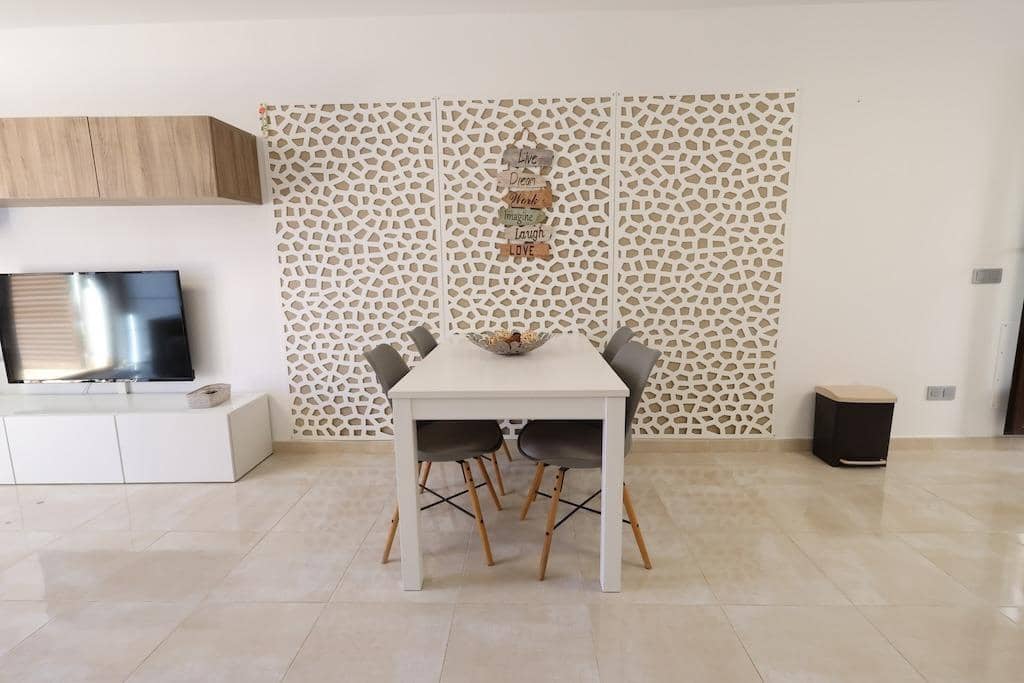 2 makuuhuone Omakotitalo myytävänä paikassa Orihuela Costa mukana uima-altaan - 185 000 € (Ref: 9604586)