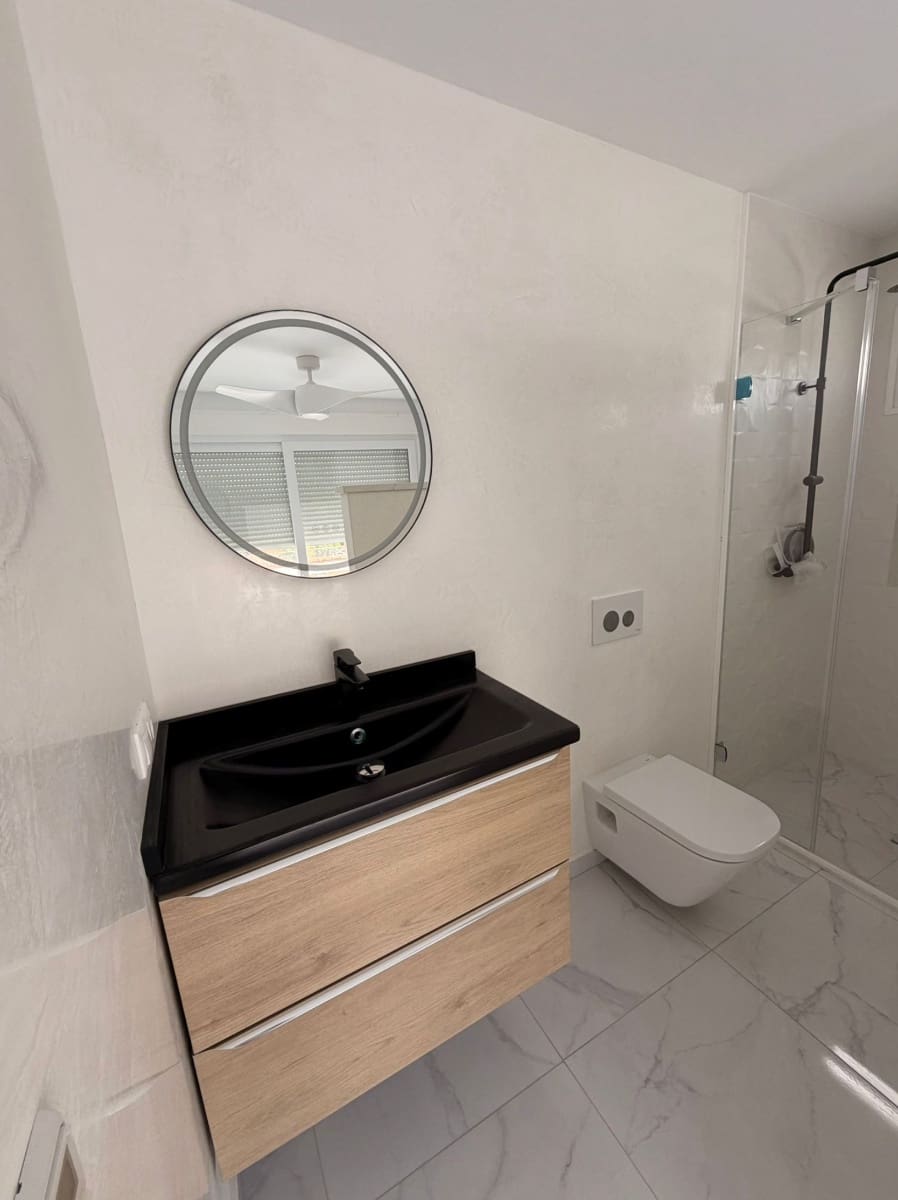 3 chambre Villa/Maison à vendre à La Siesta avec piscine - 499 000 € (Ref: 9606625)