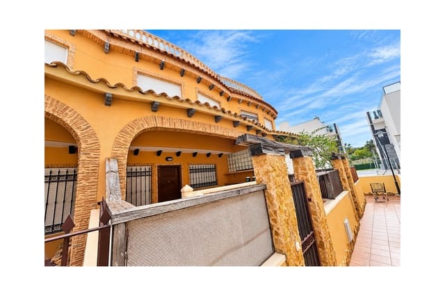 5 slaapkamer Huis te koop in El Edén, Guardamar del Segura met zwembad garage - € 199.995 (Ref: 9607211)