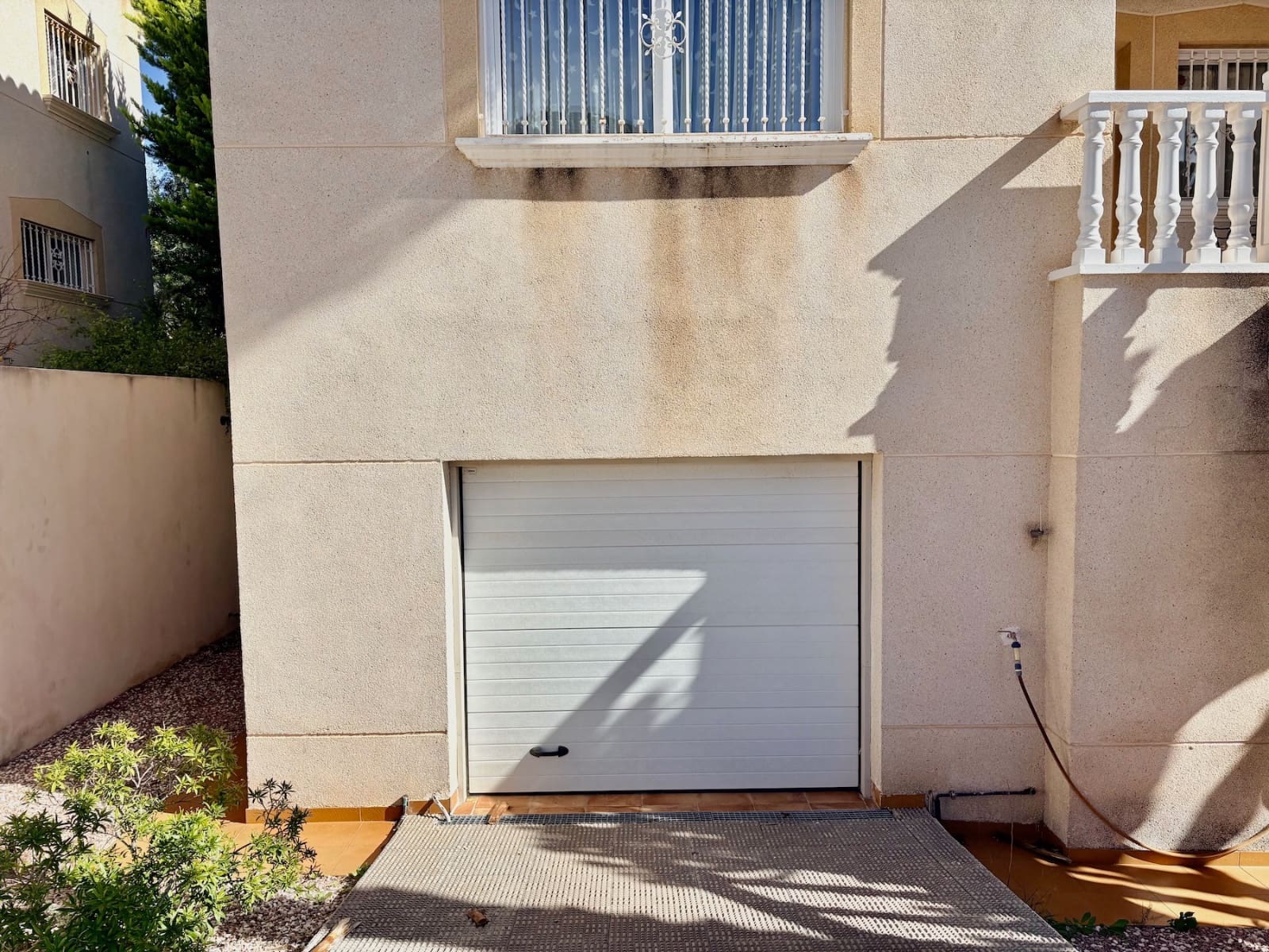 2 bedroom Terraced Villa for sale in Filipinas with pool - € 245,000 (Ref: 9617120)